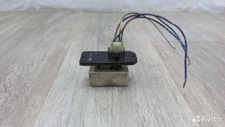 Резистор отопителя (реостат) Volvo S40 VS16 B4204S