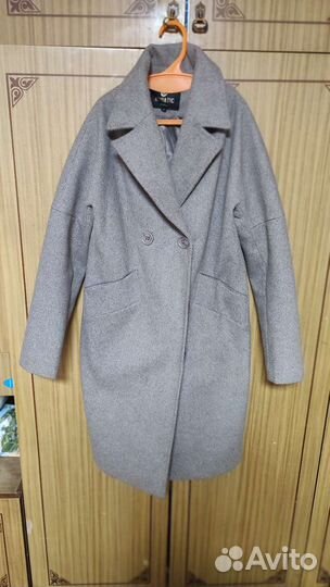Пальто осень в отличном состоянии