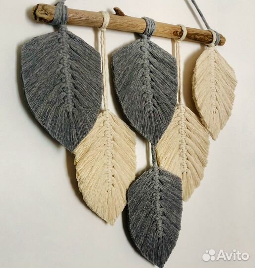 Макраме панно листики перья