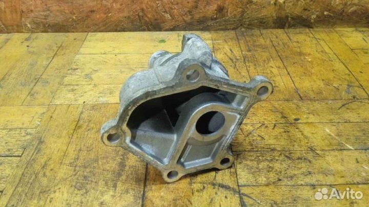 Корпус термостата Nissan Navara D40 2.5 2005-2015