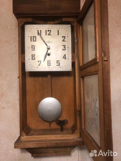 Часы настенные 2-й гос. час.з-д москва нкм