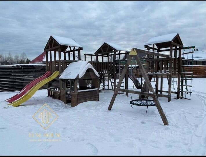 Коттедж 146,4 м² на участке 9 сот.