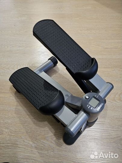 Тренажер мини-степпер Torneo