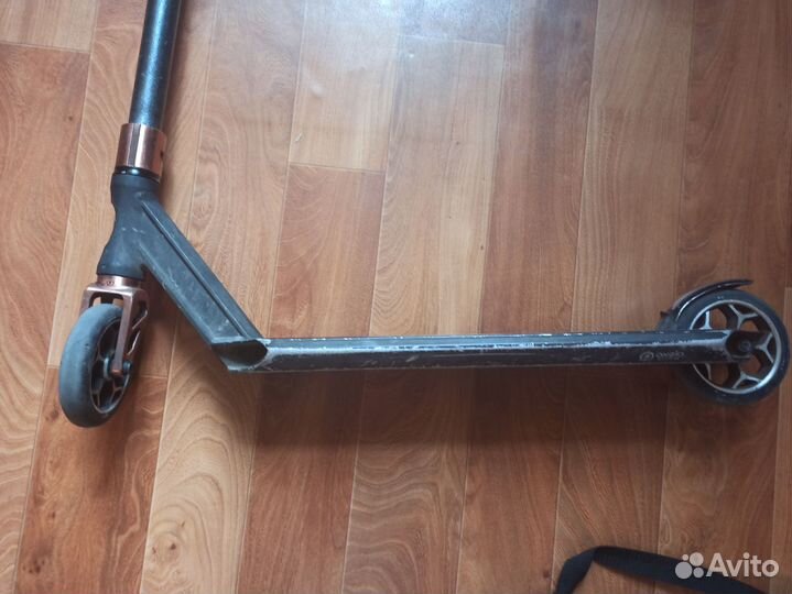 Трюковой самокат oxelo