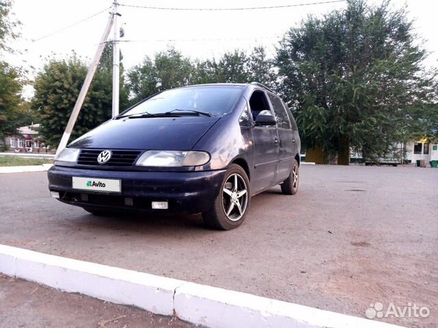 Volkswagen Sharan 1.9 MT, 1998, 300 000 км с пробегом, цена 250000 руб.