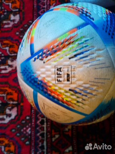 Футбольный мяч Adidas Qatar 2022