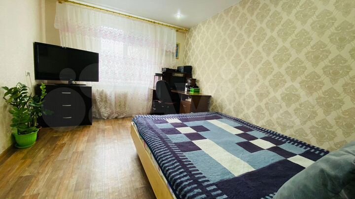 2-к. квартира, 54 м², 4/9 эт.
