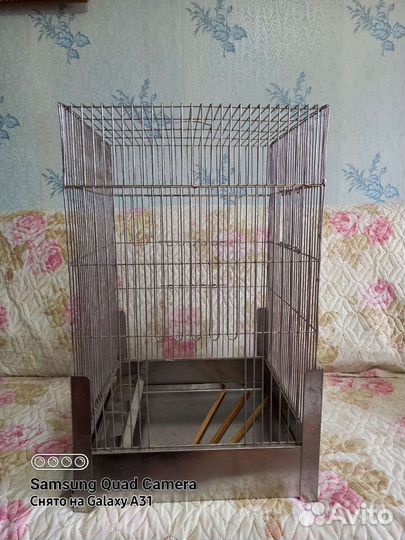 Клетка для крупного попугая