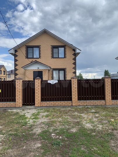 Коттедж 140 м² на участке 7,5 сот.