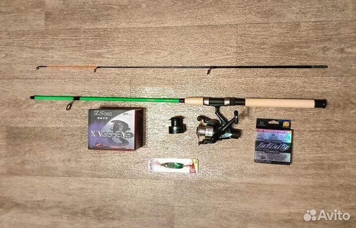 Спиннинг оснащенный полный комплект