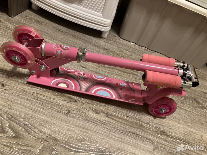 Самокат детский для девочек металлический