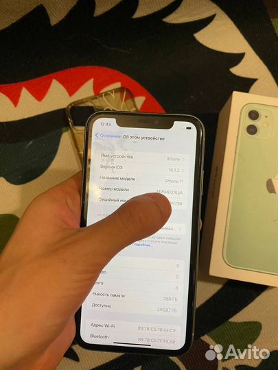 iPhone 11, 256 ГБ