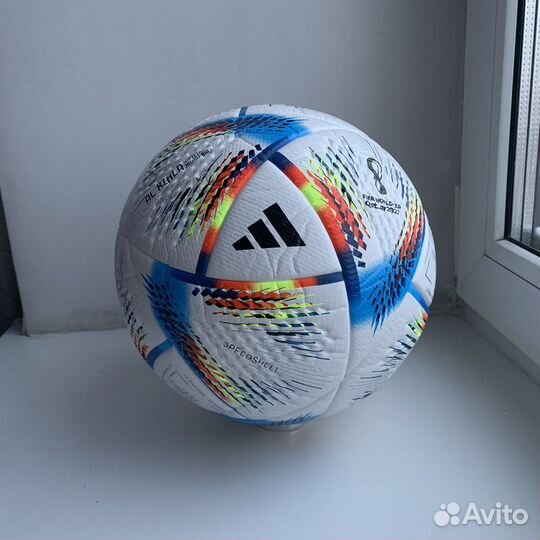 Футбольный мяч