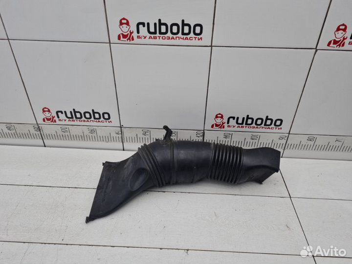 Патрубок воздушный Land Rover Range Rover L322