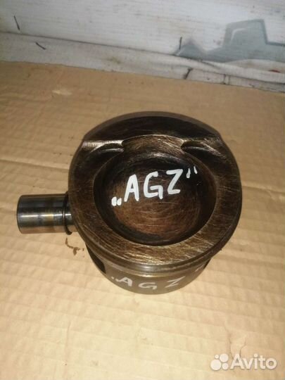 Поршень двигатель AGZ Volkswagen Passat B5, 2.3