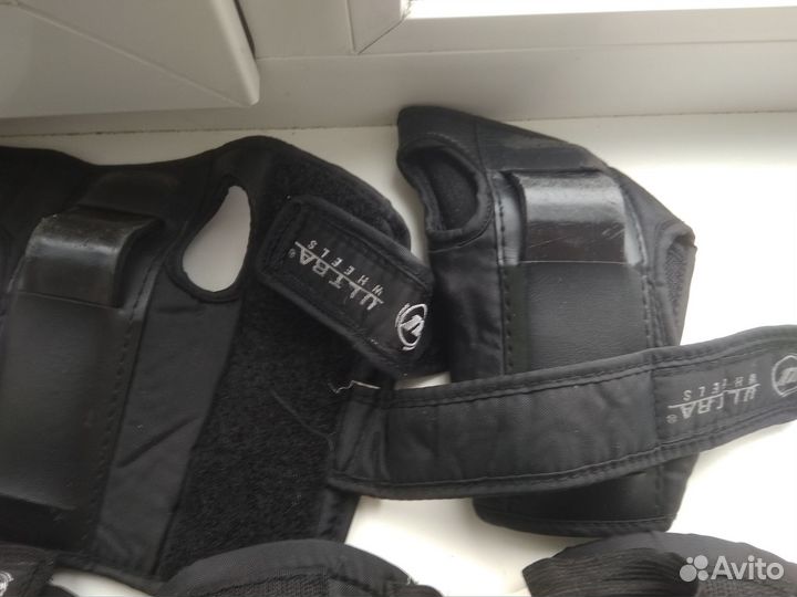 Защита на руки и ноги, шлем