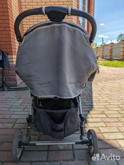 Прогулочная коляска capella
