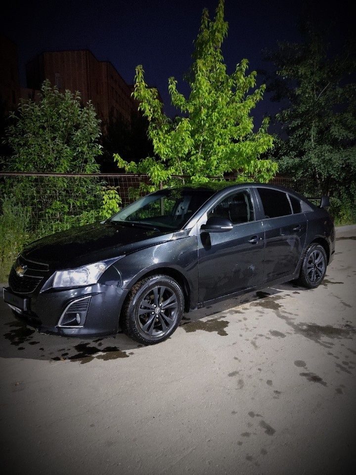 Chevrolet Cruze: фото владельца