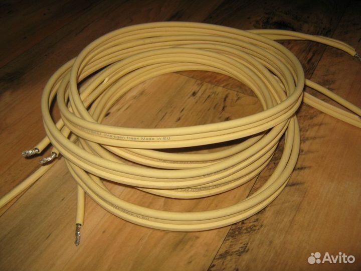 Акустический кабель Van den hul cs-122 2,4 м