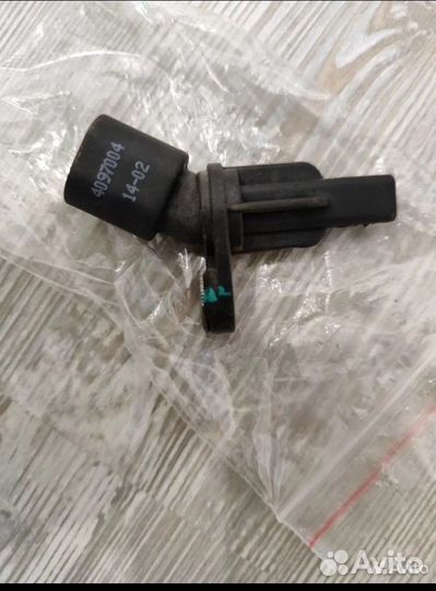 Датчик ABS правый задний Brillians V5