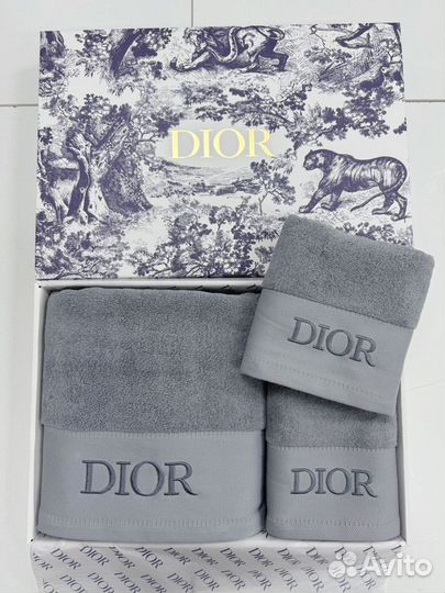 Подарочный набор полотенец dior Махровые с вышивко