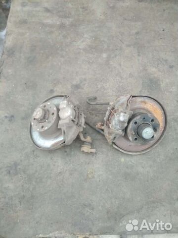 Поворотный кулак в сборе на ваз 2107