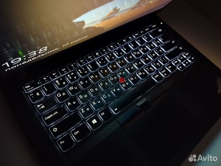 Бизнес-ультрабук Lenovo ThinkPad T470 8/512gb