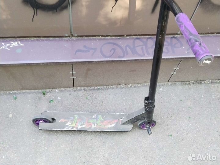 Трюковой самокат