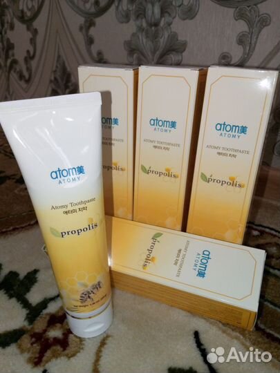 Зубная паста и шампунь. Атоми