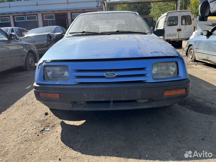 Капот Ford Sierra 1