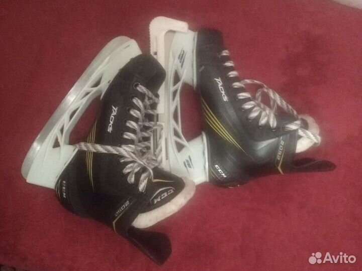 Коньки хоккейные ccm tacks 2052 38р