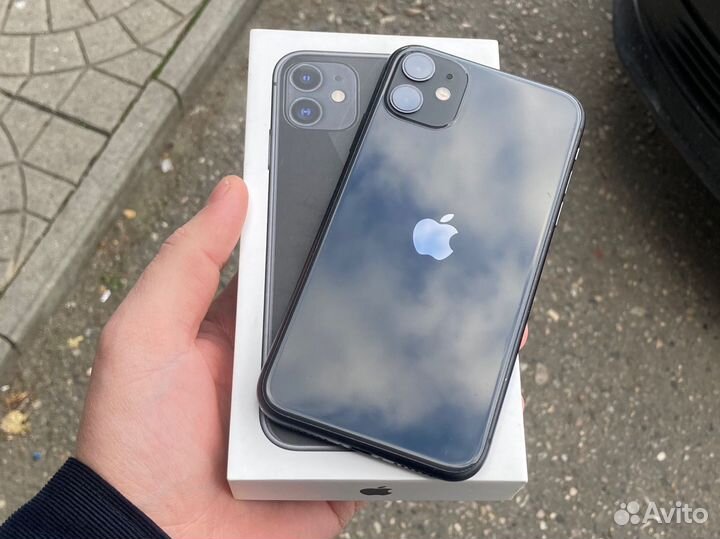 iPhone 11, 64 ГБ