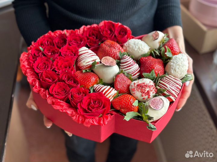 Клубника в шоколаде, клубничный букет