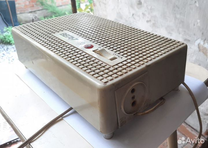 Кассетный магнитофон