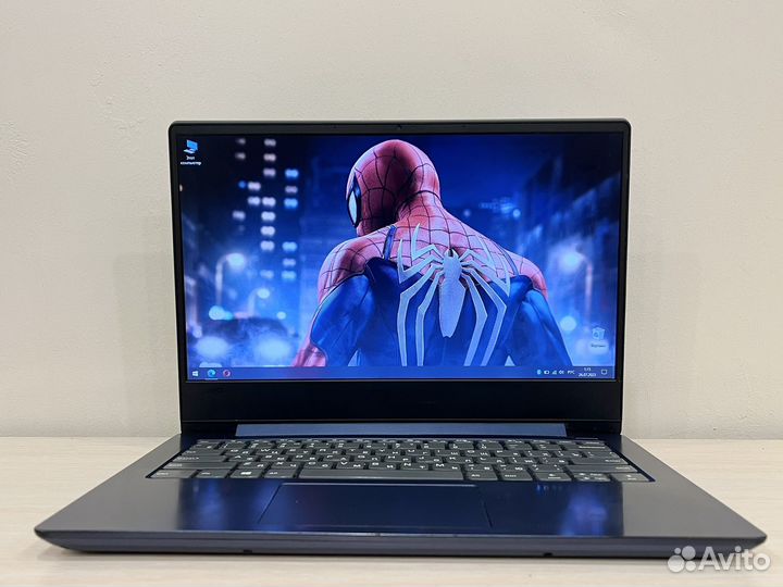 Ноутбук Lenovo i3-7020U/6gb/SSD/2gb видео