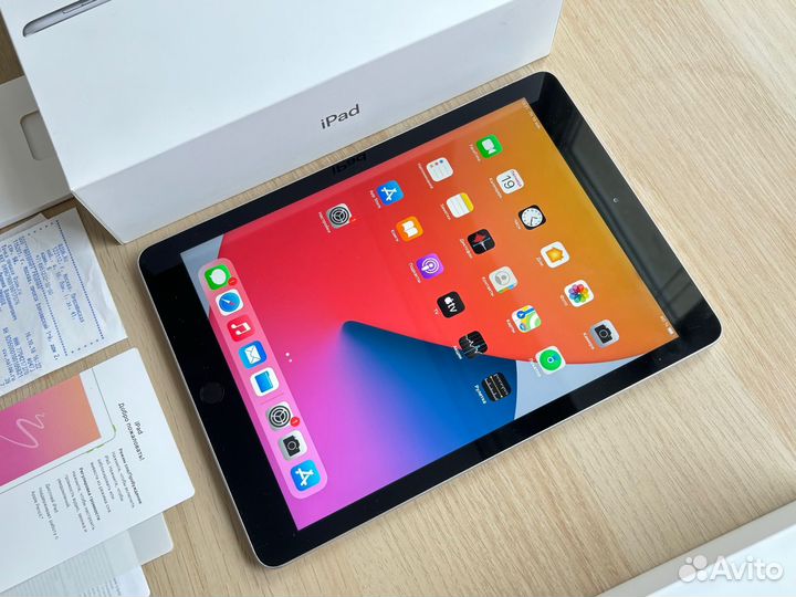 Apple iPad 6 128gb 9.7 Дюймовый