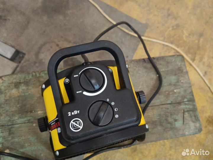 Электро нагреватель комнатный