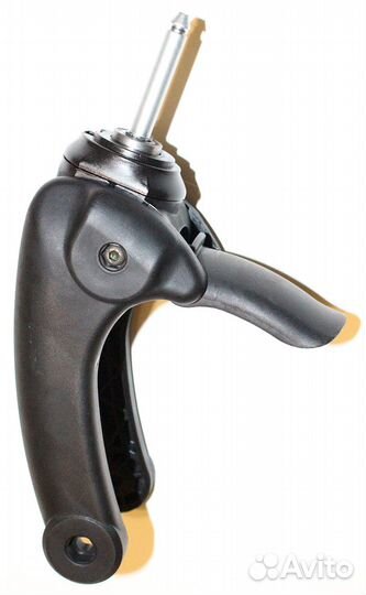 Вилка и держатель для переднего колеса коляски