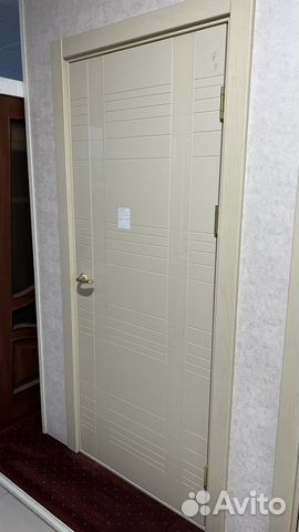Двери межкомнатные с коробкой новые