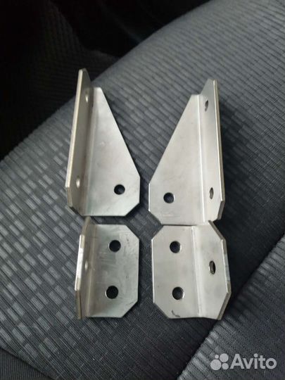 Кронштейны для установки газовых упоров x-trail t