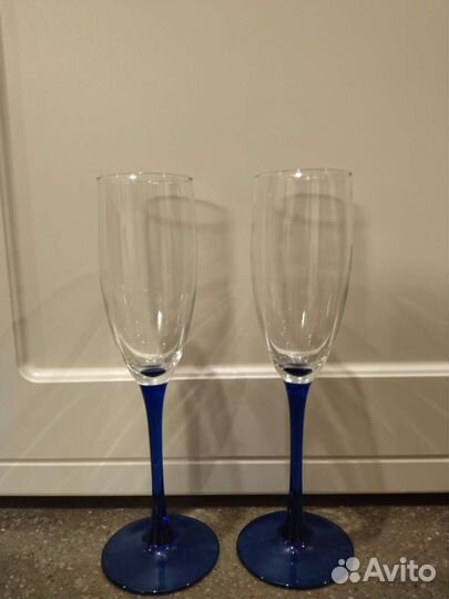 Фужеры ножка кобальт. Luminarc