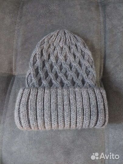 Шапка женская вязанная