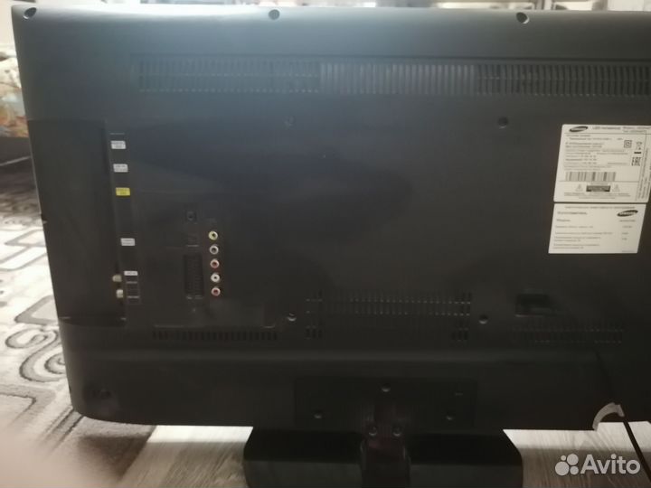 Телевизор samsung