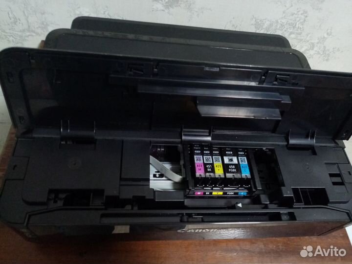 Цветной фотопринтер Canon iP7240 на запчасти