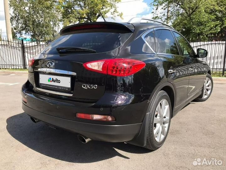 Infiniti QX50 2.5 AT, 2015, 106 830 км
