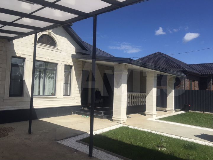 Дом 134 м² на участке 7,5 сот.