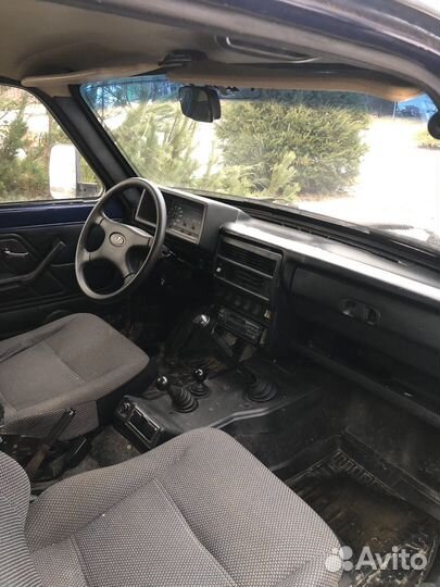 LADA 4x4 (Нива) 1.7 МТ, 1999, 221 150 км