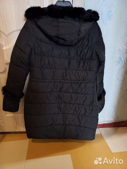 Пуховик на осень 42 р