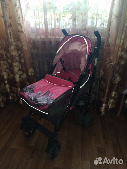 Прогулочная коляска