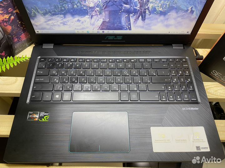 Игровой Asus Full Hd/Ryzen5/GTX1050/12gb/SSD+HDD